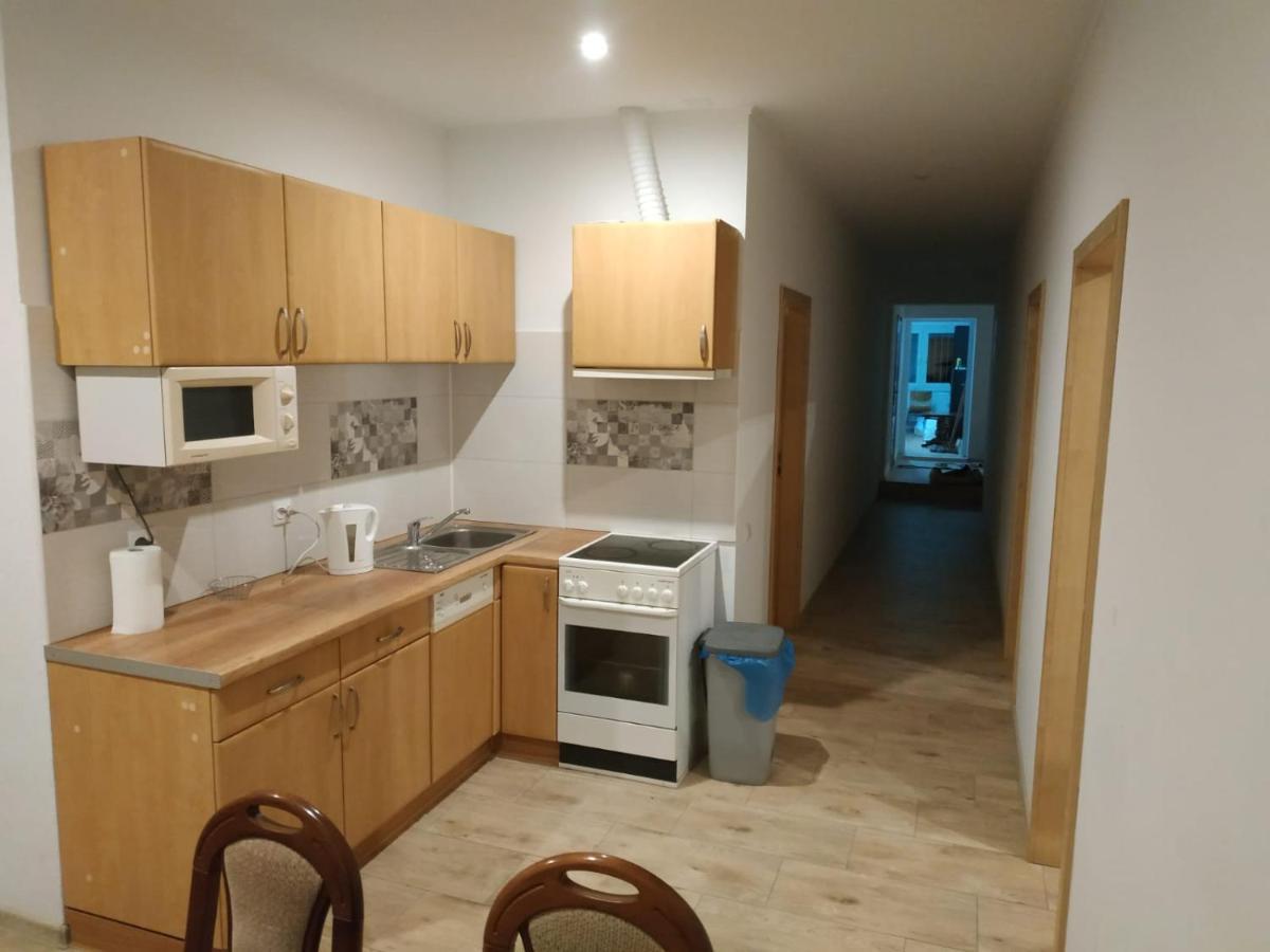 4U Hostel Zgorzelec - Free Parking Jedrzychowice  Εξωτερικό φωτογραφία