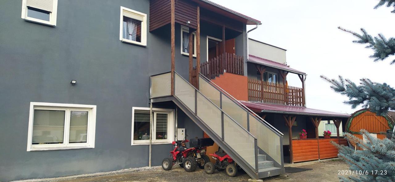 4U Hostel Zgorzelec - Free Parking Jedrzychowice  Εξωτερικό φωτογραφία