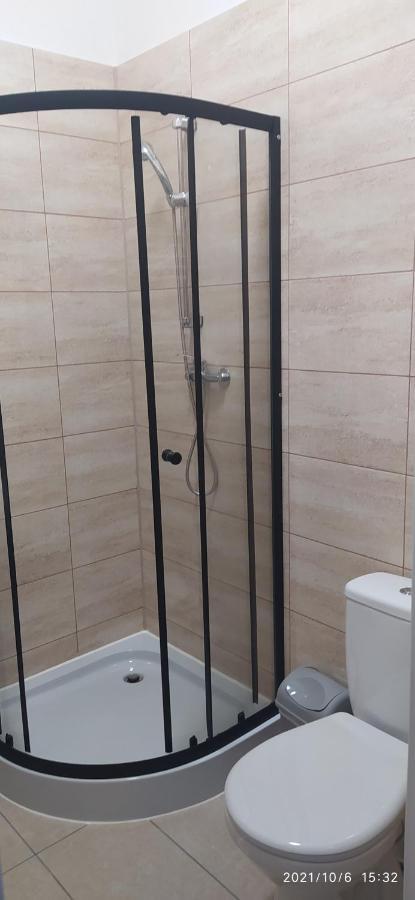 4U Hostel Zgorzelec - Free Parking Jedrzychowice  Εξωτερικό φωτογραφία